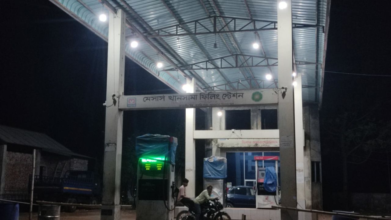 খানসামা ফিলিং স্টেশনে প্রকাশ্য জালিয়াতি—১০০০ টাকায় মিলছে ৮০০ টাকার জ্বালানি প্রশাসনের নীরবতায় ক্ষুব্ধ গ্রাহকরা