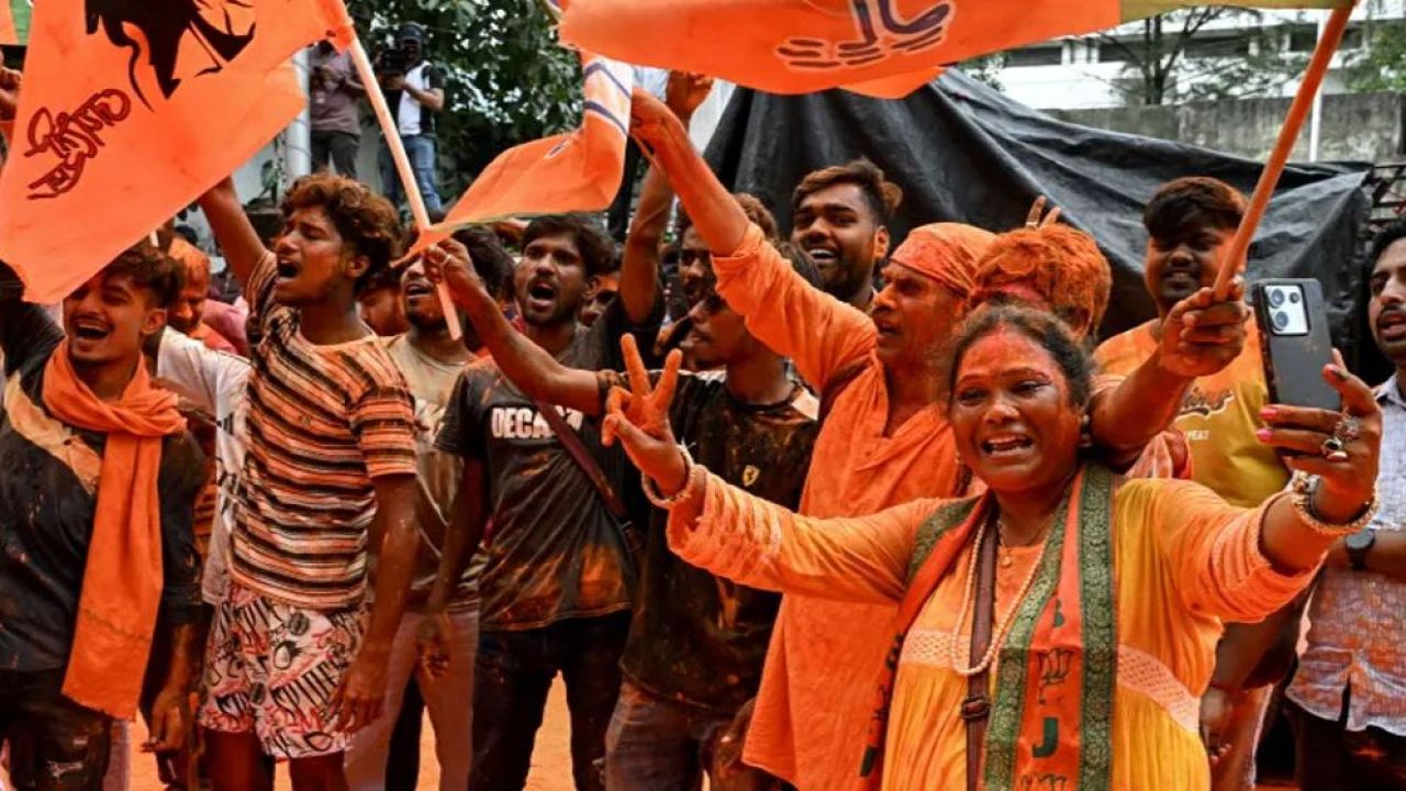 পশ্চিমবঙ্গে বিজেপির জয় কি ভারতীয় গণতন্ত্রের অবক্ষয়ের ইঙ্গিত?