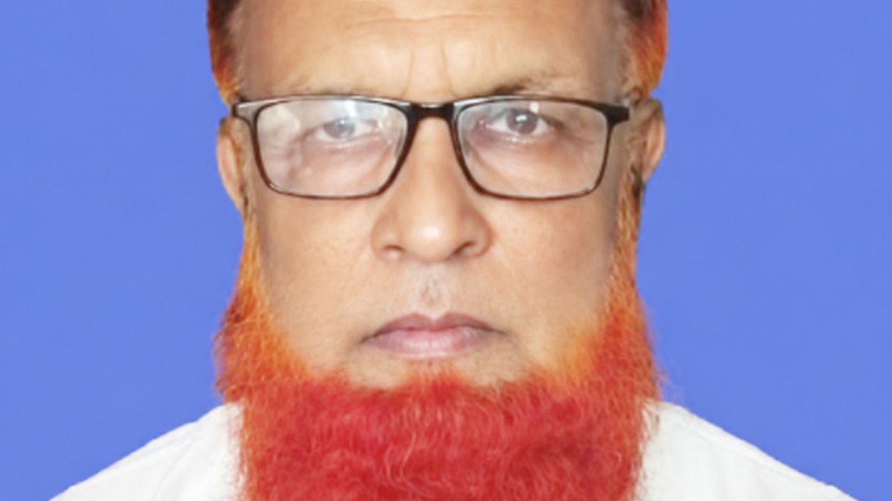 ছাত্রদল থেকে ইউনিয়ন বিএনপির নেতৃত্বে ৩৫ বছরের সংগ্রাম—১৬ মামলার ঝড় পেরিয়ে এবার বাহাদুরপুর ইউনিয়ন চেয়ারম্যান পদপ্রার্থী সেই শিক্ষক নেতা